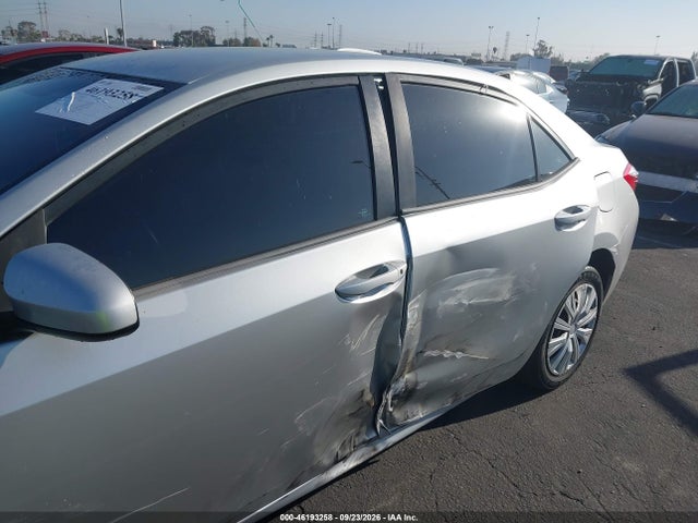 Toyota COROLLA LE 2015 5YFBURHE0FP315364 Image 6