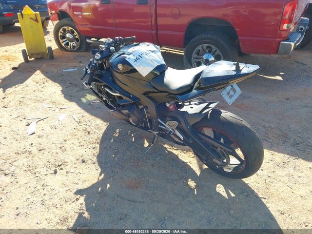 2006 Yamaha Yzfr6 L მანქანა იყიდება აუქციონზე, vin: JYARJ12E76A006900, აუქციონის ნომერი: 46193288