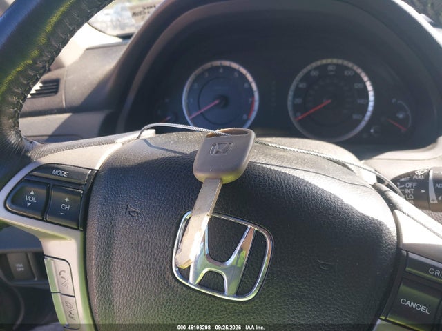46193298 :رقم المزاد ، 1HGCS2B85AA003284 vin ، 2010 Honda Accord 3.5 Ex-l مزاد بيع