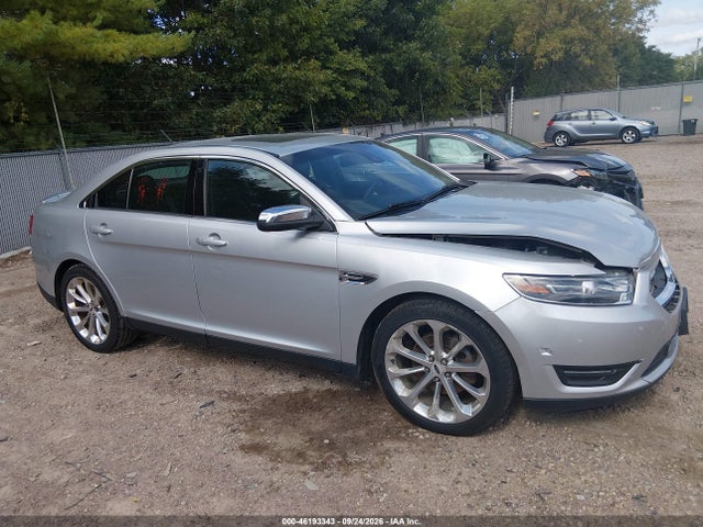 2016 Ford Taurus Limited მანქანა იყიდება აუქციონზე, vin: 1FAHP2J83GG125483, აუქციონის ნომერი: 46193343