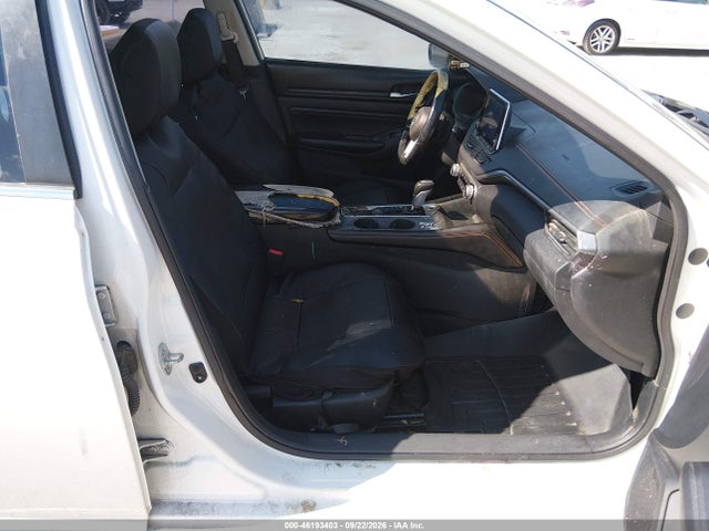 46193403 :رقم المزاد ، 1N4BL4CV1MN370743 vin ، 2021 Nissan Altima Sr Fwd مزاد بيع