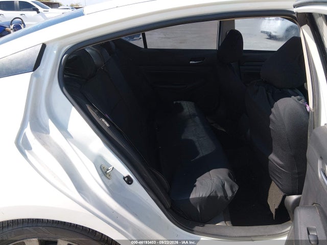 46193403 :رقم المزاد ، 1N4BL4CV1MN370743 vin ، 2021 Nissan Altima Sr Fwd مزاد بيع