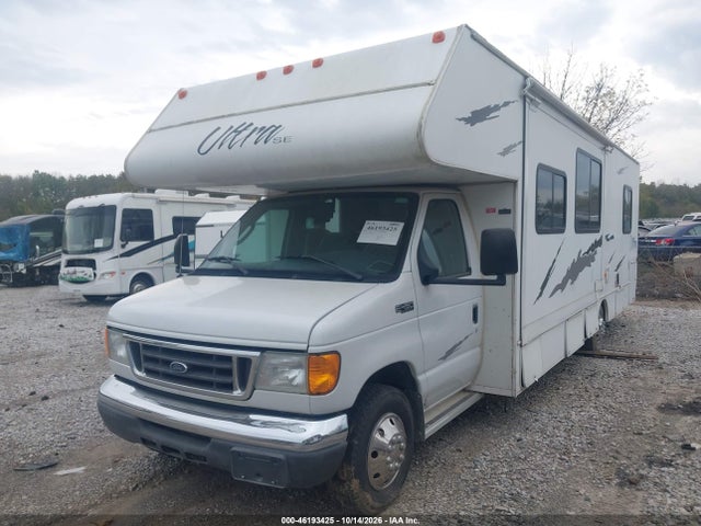 46193425 :رقم المزاد ، 1FDXE45S45HA99461 vin ، 2005 Ford E-450 Cutaway Standard مزاد بيع