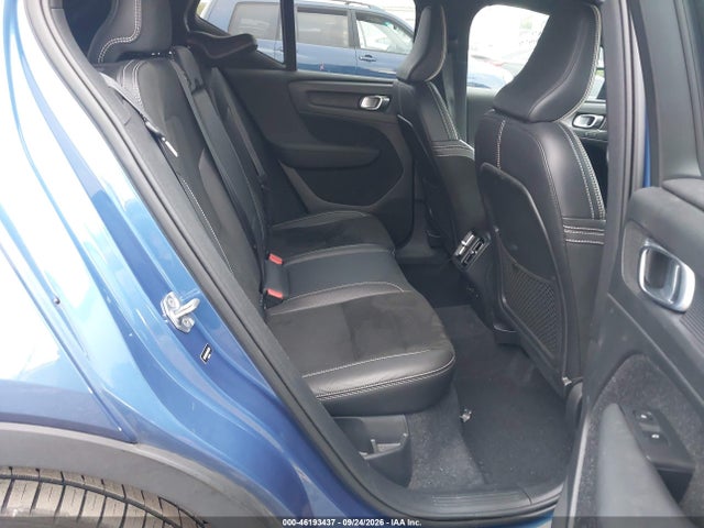 Продаж на аукціоні авто 2021 Volvo Xc40 T5 R-design, vin: YV4162UMXM2405608, номер лоту: 46193437