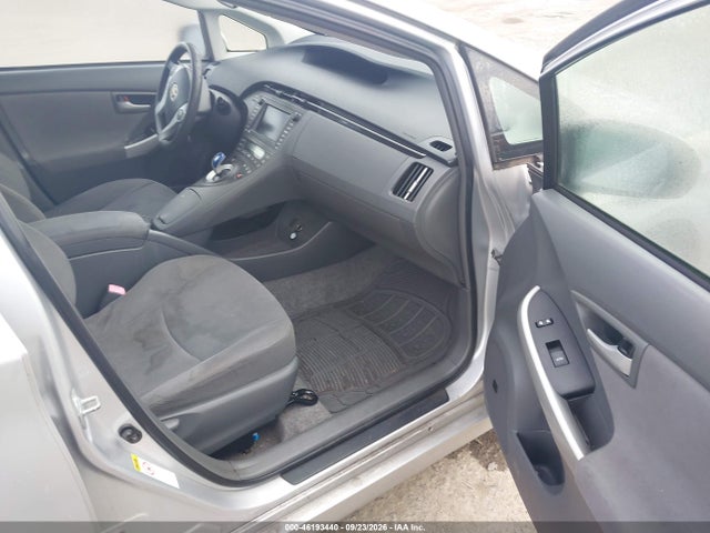 46193440 :رقم المزاد ، JTDKN3DU2A0110011 vin ، 2010 Toyota Prius Iii مزاد بيع