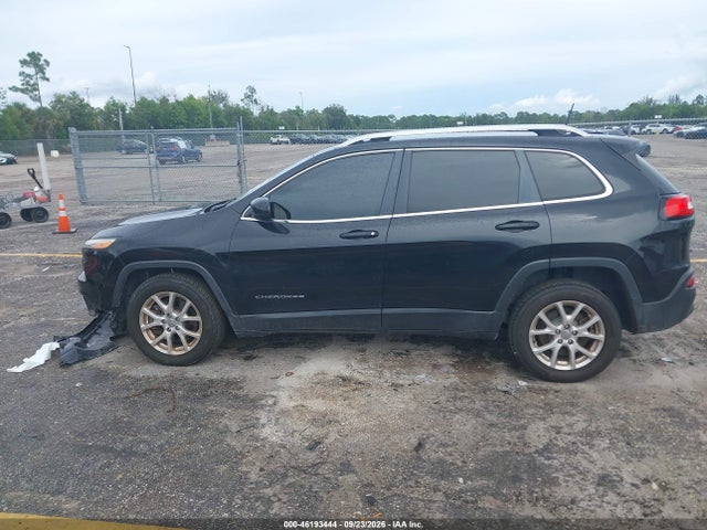 2016 Jeep Cherokee Latitude მანქანა იყიდება აუქციონზე, vin: 1C4PJLCS7GW247369, აუქციონის ნომერი: 46193444