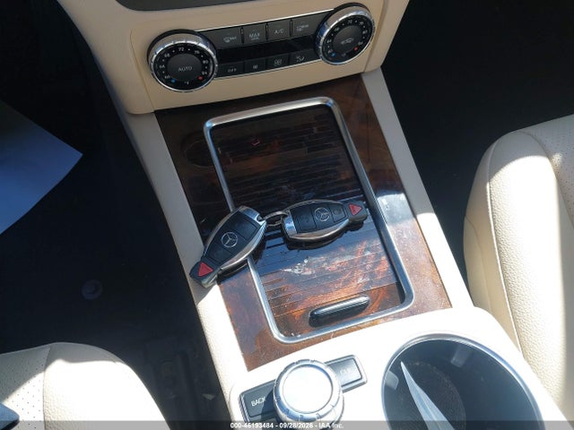 46193484 :رقم المزاد ، WDCGG5HB1DG151367 vin ، 2013 Mercedes-benz Glk 350 مزاد بيع