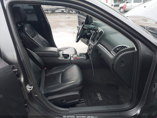 2015 Chrysler 300 Limited მანქანა იყიდება აუქციონზე, vin: 2C3CCAAG4FH903928, აუქციონის ნომერი: 46193493