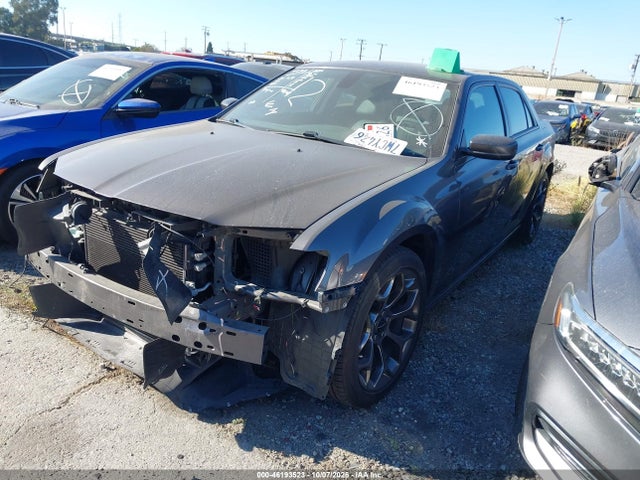 46193523 :رقم المزاد ، 2C3CCABG1GH304503 vin ، 2016 Chrysler 300 300s مزاد بيع
