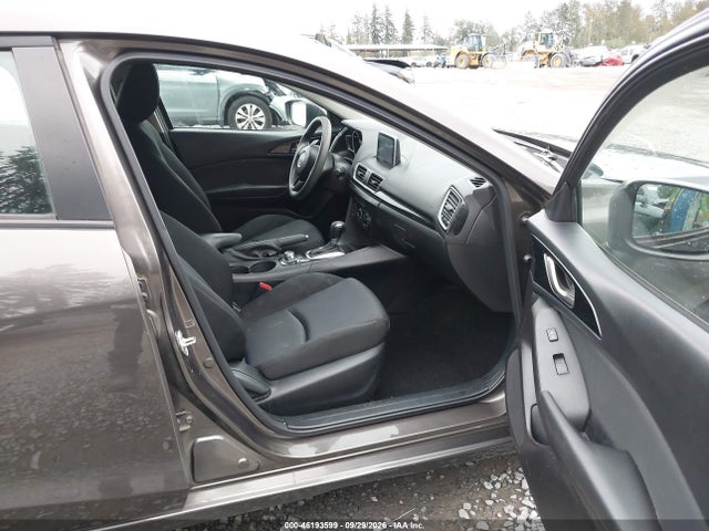 2015 Mazda Mazda3 I Sport მანქანა იყიდება აუქციონზე, vin: 3MZBM1K77FM161364, აუქციონის ნომერი: 46193599