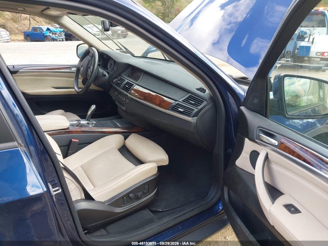 Продажа на аукционе авто 2011 Bmw X5 Xdrive35i/xdrive35i Premium/xdrive35i Sport Activity, vin: 5UXZV4C53BL416938, номер лота: 46193611