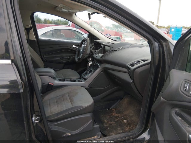 46193617 :رقم المزاد ، 1FMCU9G96DUC37631 vin ، 2013 Ford Escape Se مزاد بيع