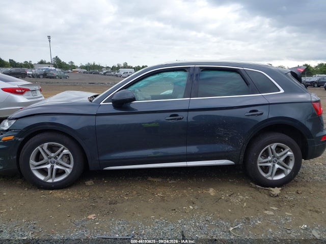 Продаж на аукціоні авто 2018 Audi Q5 2.0t Premium/2.0t Tech Premium, vin: WA1BNAFY2J2093696, номер лоту: 46193625