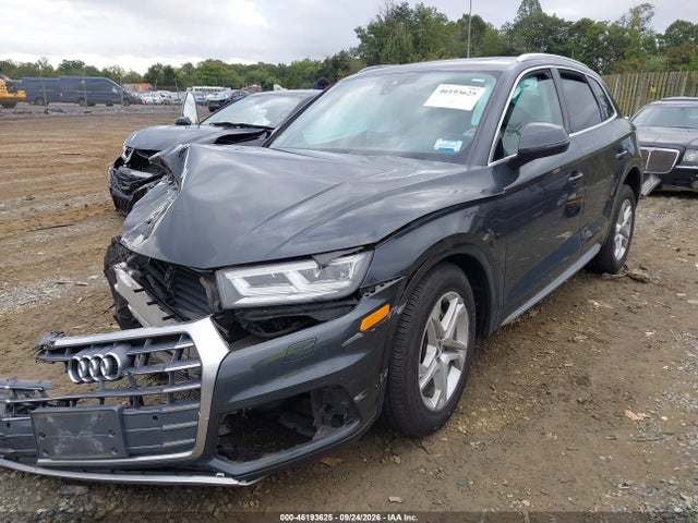 Продаж на аукціоні авто 2018 Audi Q5 2.0t Premium/2.0t Tech Premium, vin: WA1BNAFY2J2093696, номер лоту: 46193625