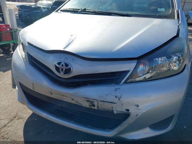 2013 Toyota Yaris L მანქანა იყიდება აუქციონზე, vin: JTDKTUD32DD552528, აუქციონის ნომერი: 46193642