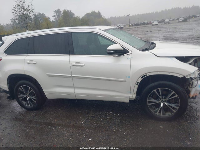 Toyota Highlander Xle V6 2016 5TDJKRFH5GS341028 Image 14