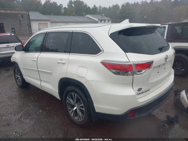 Toyota Highlander Xle V6 2016 5TDJKRFH5GS341028 Image 3