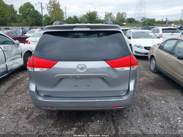 2012 Toyota Sienna Le V6 8 Passenger მანქანა იყიდება აუქციონზე, vin: 5TDKK3DC5CS266009, აუქციონის ნომერი: 46193672