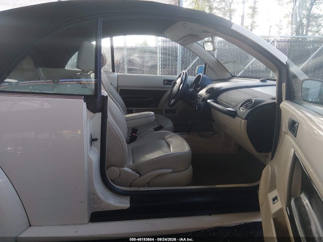 2009 Volkswagen New Beetle 2.5l მანქანა იყიდება აუქციონზე, vin: 3VWRF31YX9M401476, აუქციონის ნომერი: 46193684