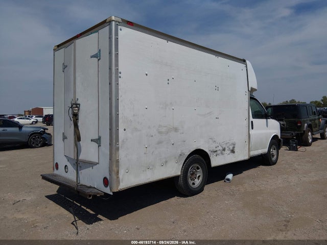 2008 Chevrolet Express Cutaway Work Van მანქანა იყიდება აუქციონზე, vin: 1GBHG31KX81163541, აუქციონის ნომერი: 46193714