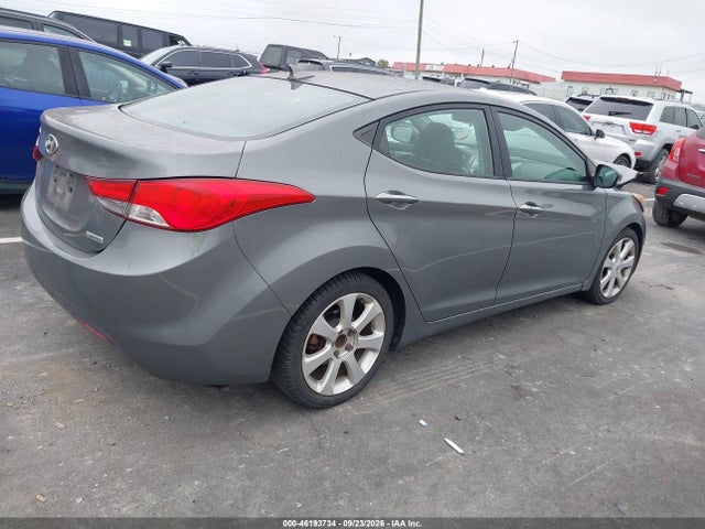 2013 Hyundai Elantra Limited მანქანა იყიდება აუქციონზე, vin: 5NPDH4AE8DH273238, აუქციონის ნომერი: 46193734