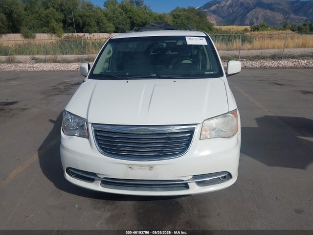 46193786 :رقم المزاد ، 2C4RC1BG3DR604992 vin ، 2013 Chrysler Town & Country Touring مزاد بيع
