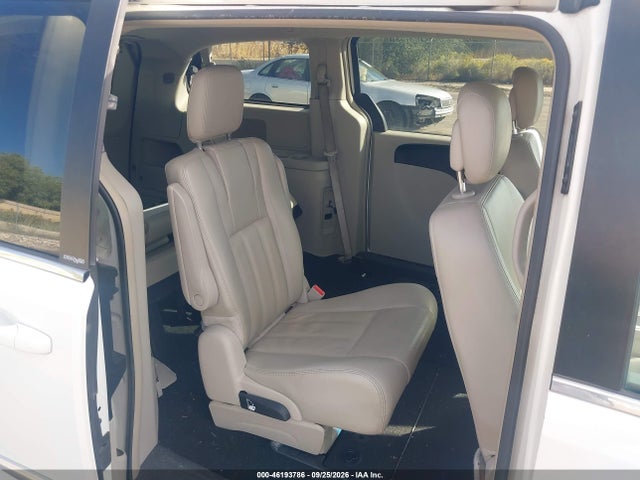 46193786 :رقم المزاد ، 2C4RC1BG3DR604992 vin ، 2013 Chrysler Town & Country Touring مزاد بيع