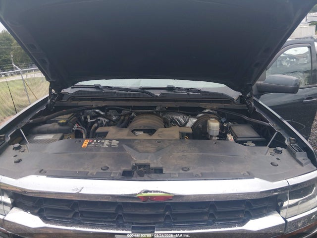 46193789 :رقم المزاد ، 1GCVKREC0JZ195103 vin ، 2018 Chevrolet Silverado 1500 1lt مزاد بيع