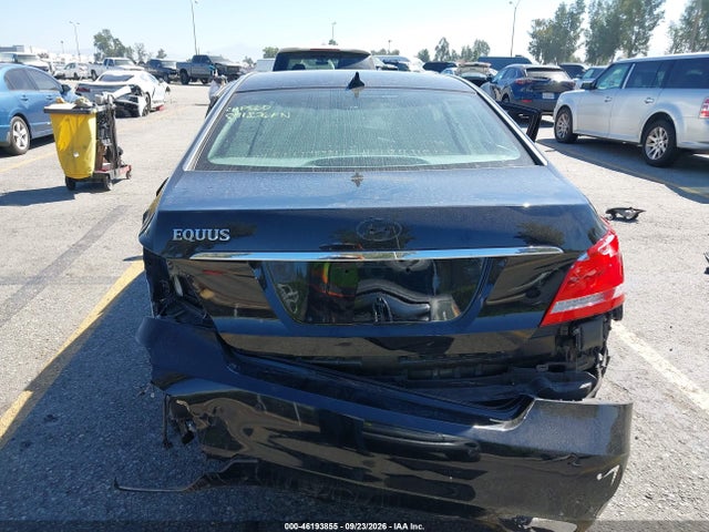2015 Hyundai Equus Ultimate მანქანა იყიდება აუქციონზე, vin: KMHGH4JH7FU093261, აუქციონის ნომერი: 46193855