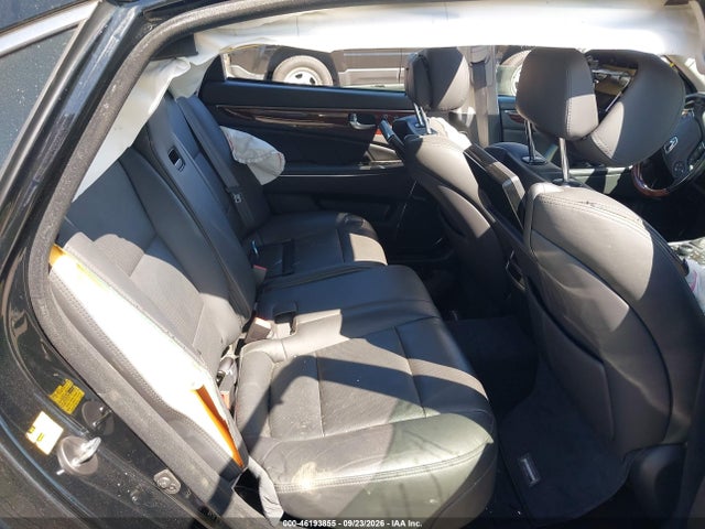 2015 Hyundai Equus Ultimate მანქანა იყიდება აუქციონზე, vin: KMHGH4JH7FU093261, აუქციონის ნომერი: 46193855