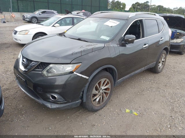 2015 Nissan Rogue Sl მანქანა იყიდება აუქციონზე, vin: 5N1AT2MV9FC813871, აუქციონის ნომერი: 46193893