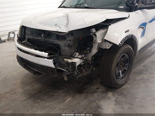 Продажа на аукционе авто 2017 Ford Utility Police Interceptor, vin: 1FM5K8AR2HGC24980, номер лота: 46193898