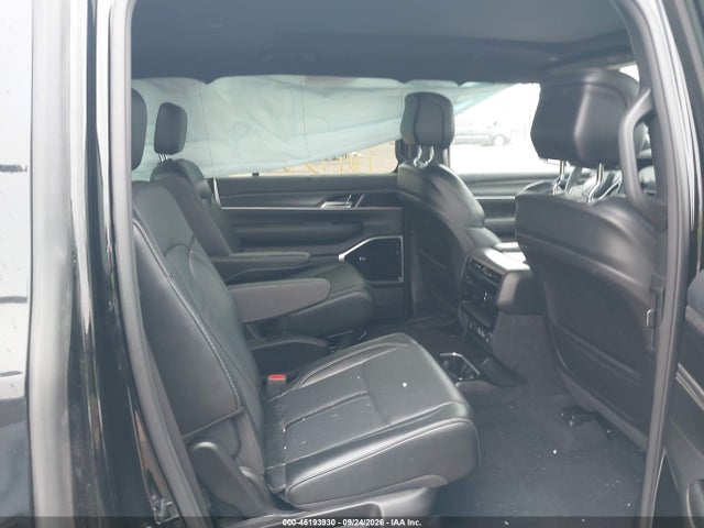 Продажа на аукционе авто 2023 Jeep Wagoneer Series Iii 4x4, vin: 1C4SJVDP0PS517954, номер лота: 46193930