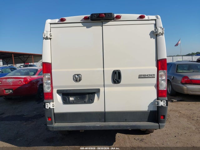 46193939 :رقم المزاد ، 3C6LRVVGXSE514316 vin ، 2025 Ram Promaster 2500 Tradesman Low Roof 136 Wb W/pass Seat مزاد بيع