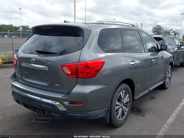 46193964 :رقم المزاد ، 5N1DR2MN1HC656030 vin ، 2017 Nissan Pathfinder Sv مزاد بيع