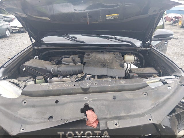 Продаж на аукціоні авто 2018 Toyota 4runner Sr5 Premium, vin: JTEBU5JR5J5573239, номер лоту: 46193981