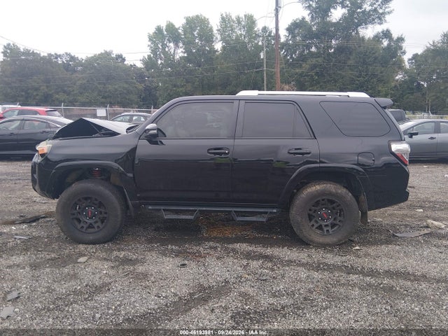 Продаж на аукціоні авто 2018 Toyota 4runner Sr5 Premium, vin: JTEBU5JR5J5573239, номер лоту: 46193981
