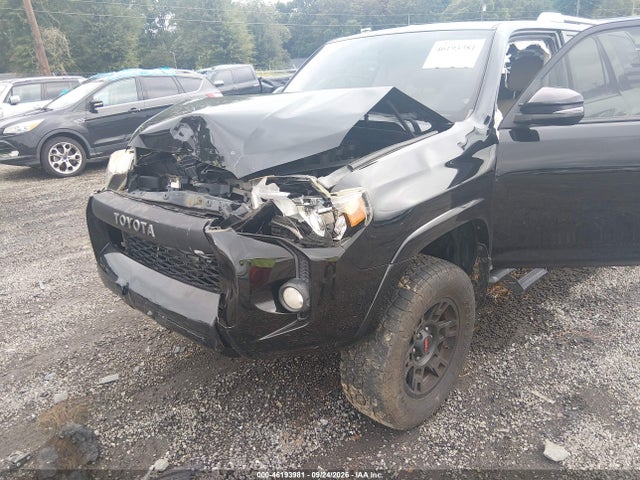 Продаж на аукціоні авто 2018 Toyota 4runner Sr5 Premium, vin: JTEBU5JR5J5573239, номер лоту: 46193981