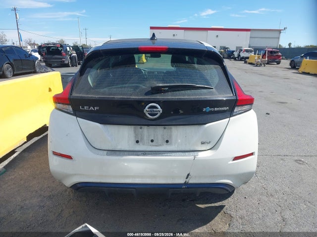 1N4AZ1CP4KC311088 Nissan LEAF SV