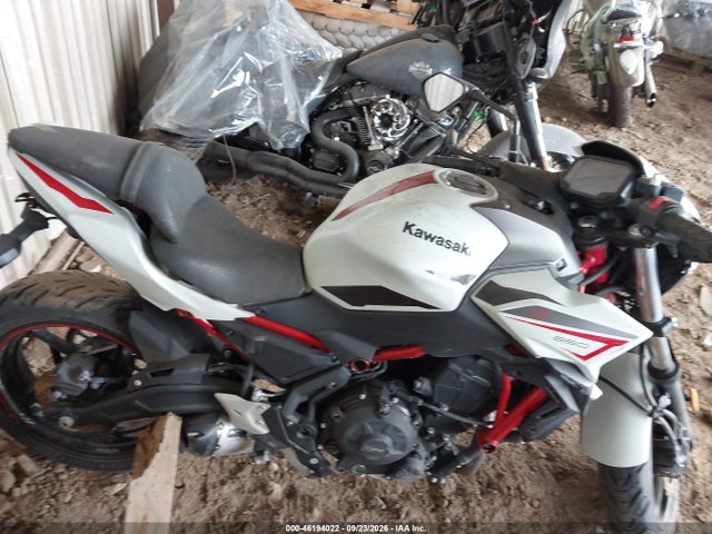 2022 Kawasaki Er650 K მანქანა იყიდება აუქციონზე, vin: ML5EREK15NDA58794, აუქციონის ნომერი: 46194022