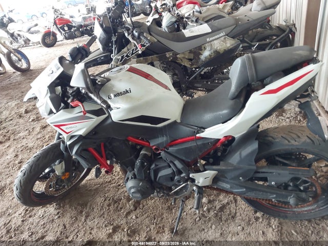 2022 Kawasaki Er650 K მანქანა იყიდება აუქციონზე, vin: ML5EREK15NDA58794, აუქციონის ნომერი: 46194022