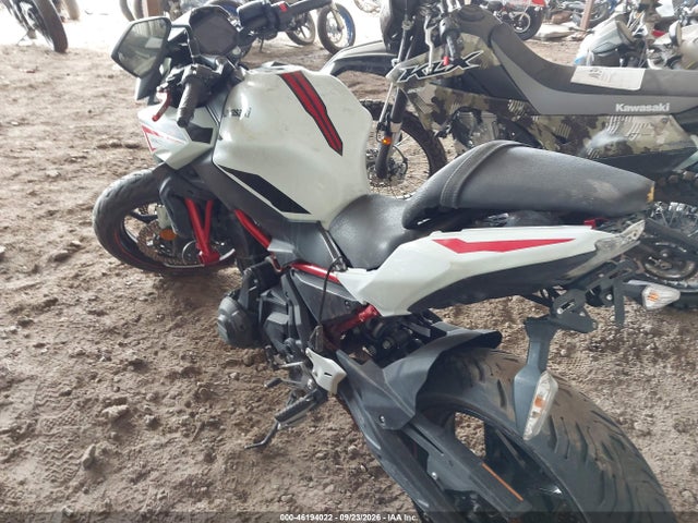 2022 Kawasaki Er650 K მანქანა იყიდება აუქციონზე, vin: ML5EREK15NDA58794, აუქციონის ნომერი: 46194022