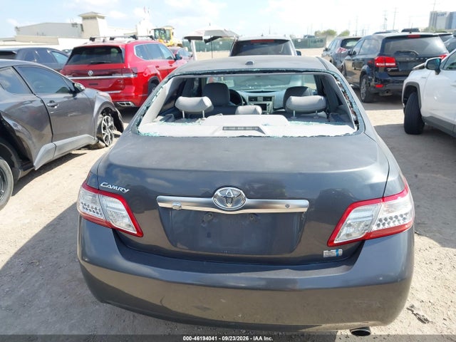 46194041 :رقم المزاد ، 4T1BB3EK3BU136208 vin ، 2011 Toyota Camry Hybrid مزاد بيع