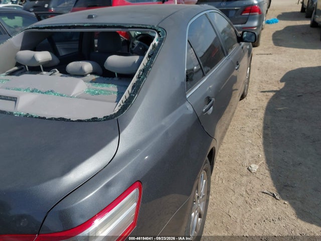 46194041 :رقم المزاد ، 4T1BB3EK3BU136208 vin ، 2011 Toyota Camry Hybrid مزاد بيع