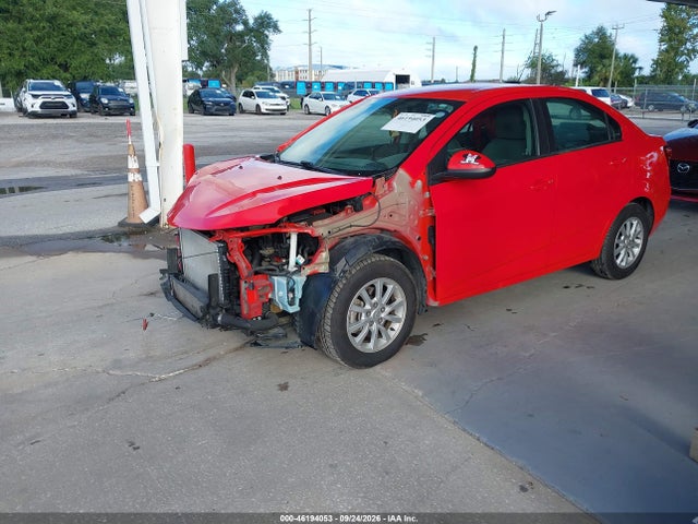 46194053 :رقم المزاد ، 1G1JD5SBXK4112118 vin ، 2019 Chevrolet Sonic Lt Auto مزاد بيع