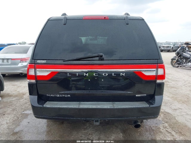 46194152 :رقم المزاد ، 5LMJJ2HT0FEJ09431 vin ، 2015 Lincoln Navigator مزاد بيع
