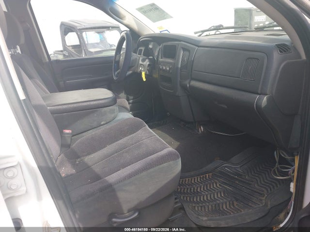 46194180 :رقم المزاد ، 1D7HA18N35J637610 vin ، 2005 Dodge Ram 1500 Slt/laramie مزاد بيع