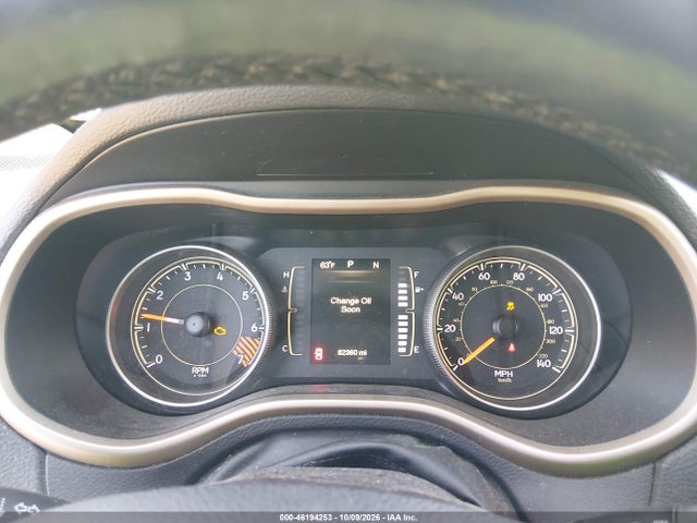 Продажа на аукционе авто 2015 Jeep Cherokee Latitude, vin: 1C4PJMCB3FW795485, номер лота: 46194253