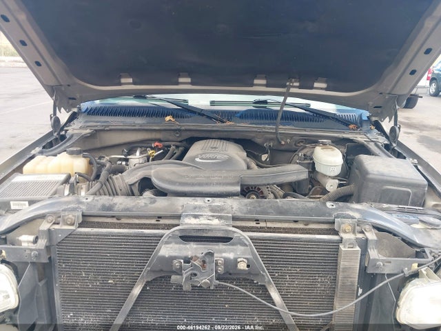 46194262 :رقم المزاد ، 3GNFK16Z03G325822 vin ، 2003 Chevrolet Suburban 1500 Ls مزاد بيع