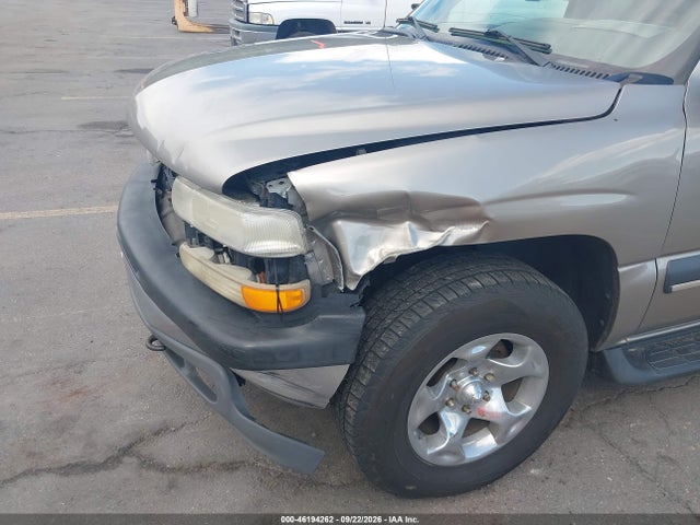 46194262 :رقم المزاد ، 3GNFK16Z03G325822 vin ، 2003 Chevrolet Suburban 1500 Ls مزاد بيع